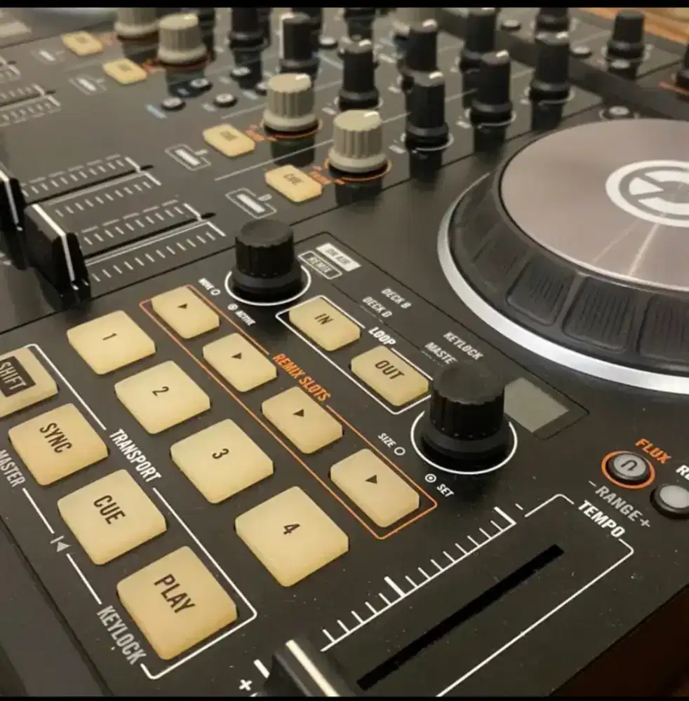 Jual traktor kontroler s4mk2 second