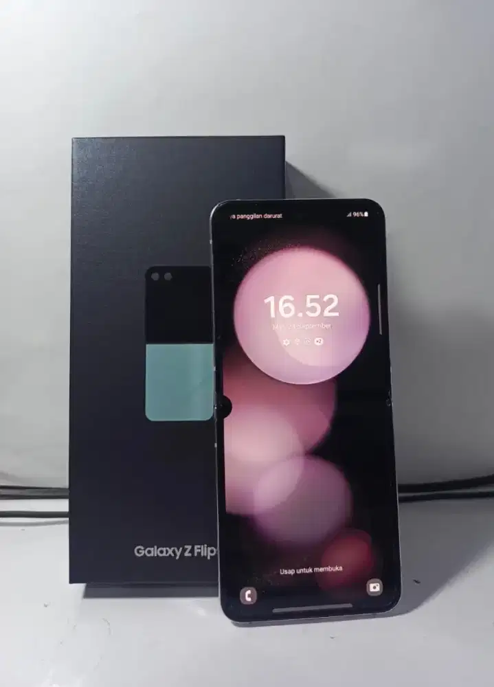 SAMSUNG Z FLIP 5 5G RAM 8/256GB ORIGINAL SEIN MULUS FULLSHET SIAP PAKE