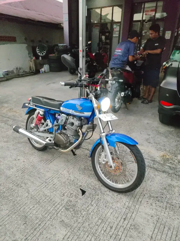 Honda CB 125 SE herex istimewa surat komplit pajak hidup