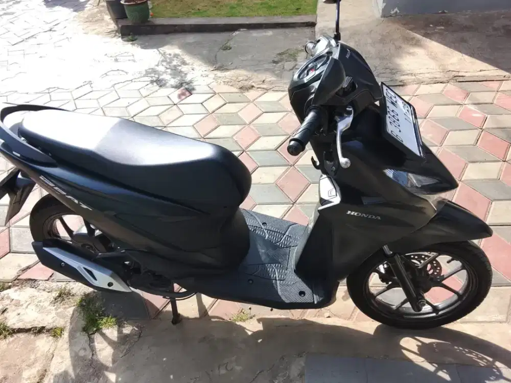 Honda Beat Deluxe ISS Keyles 2024 KM12rb pajak 11/2026 KTP nempel