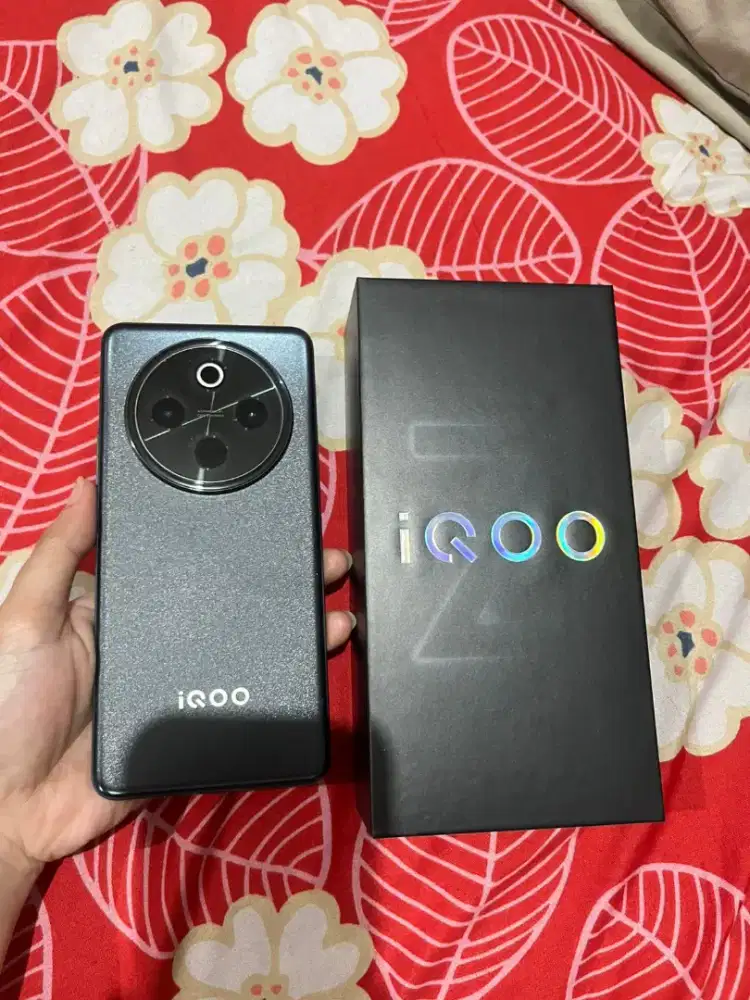 Jual aja iqoo z10 5g , 8/256
