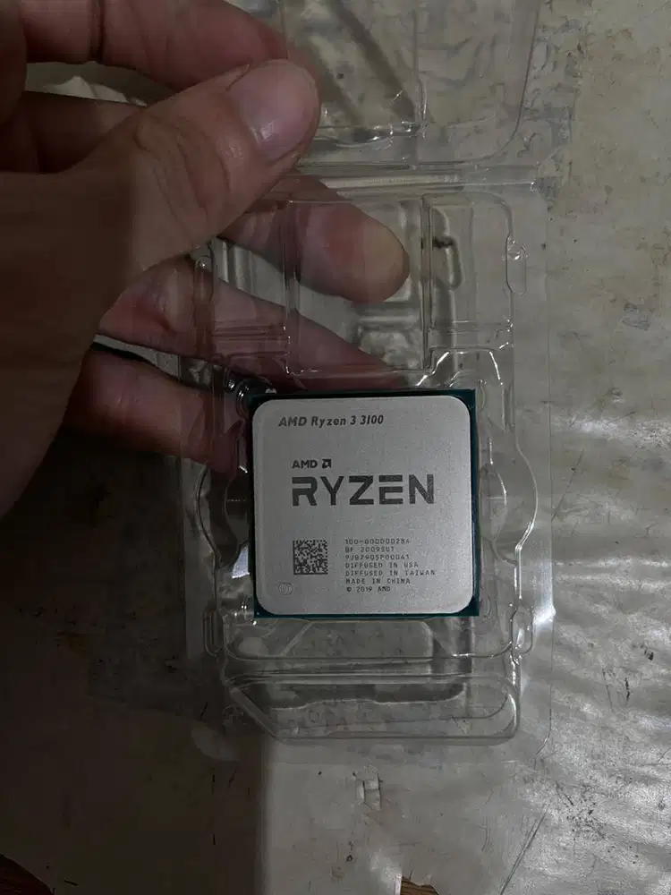 CPU AMD Ryzen 3 3100