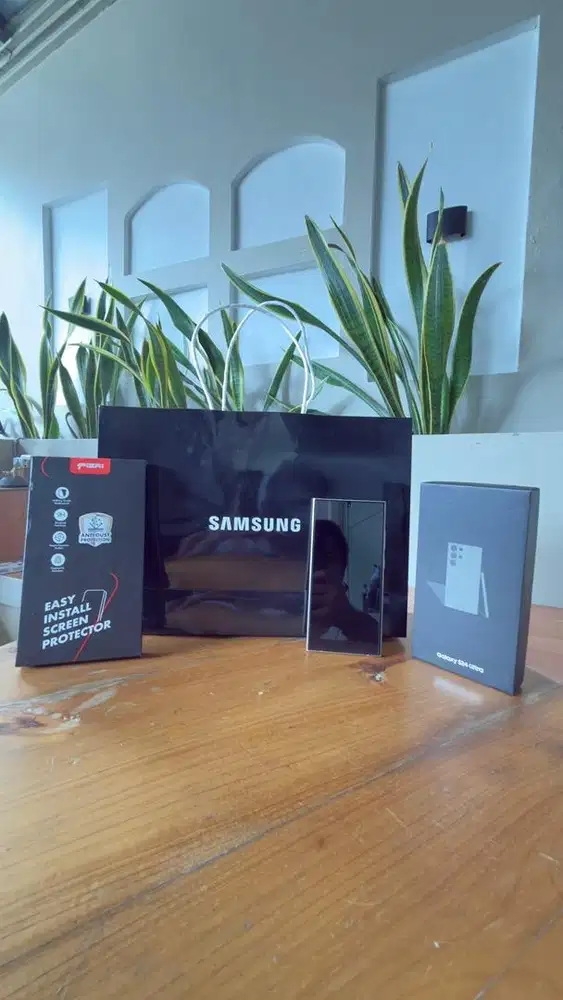 Dijual Samsung S24 Ultra Rom 512 Like New.