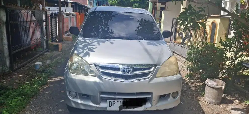Dijual mobil avanza 2007