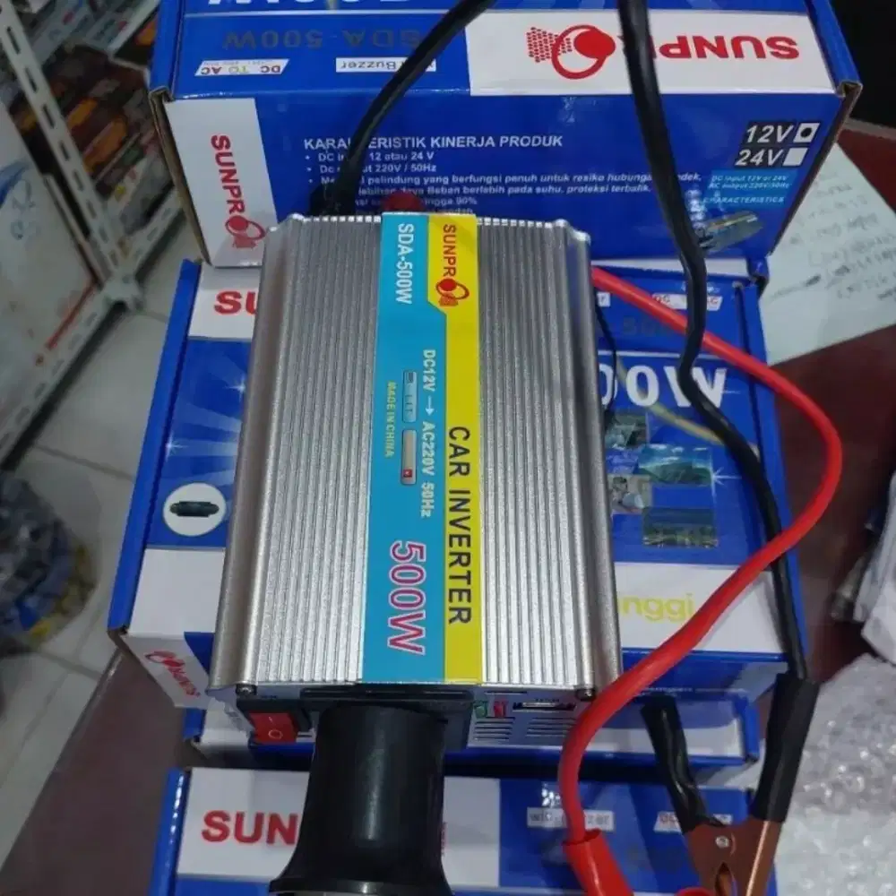 Inverter Aki 12 VDC to 220 VAC