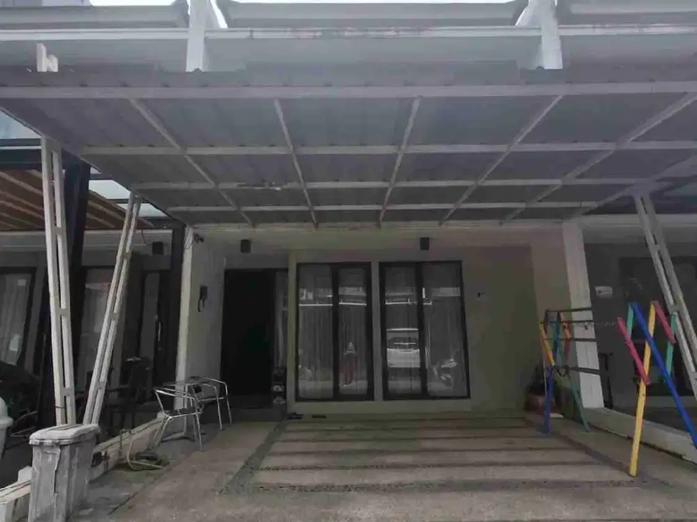 Dijual/Disewakan Rumah Siap Huni di Golden City, Teluk Pucung, Bekasi Utara
