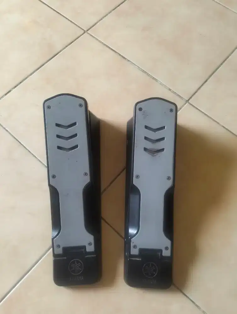 Pedal Yamaha ku 100 dan hh40