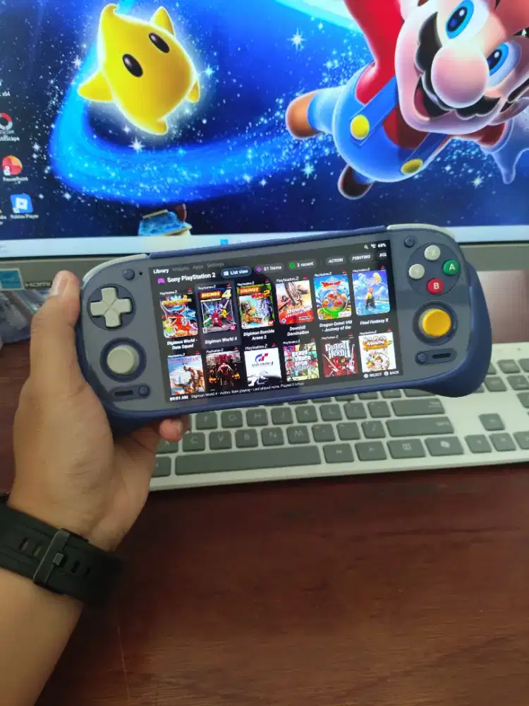 Retroid Pocket 5 + SD Card 512 GB + Official Grip