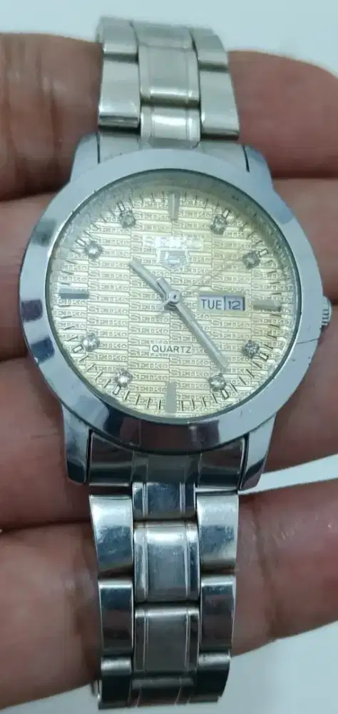 Di Jual Jam tangan wanita Seiko 5