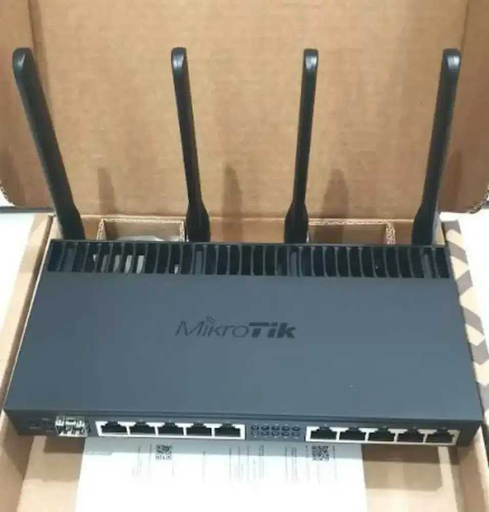 Mikrotik rb4011igs+5hacq2hnd-in