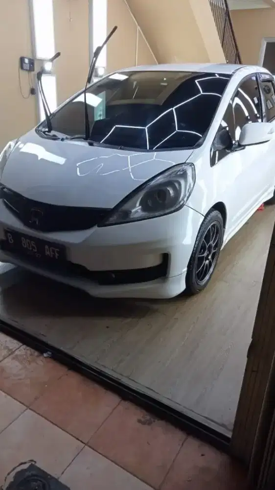 HONDA JAZZ RS 2011