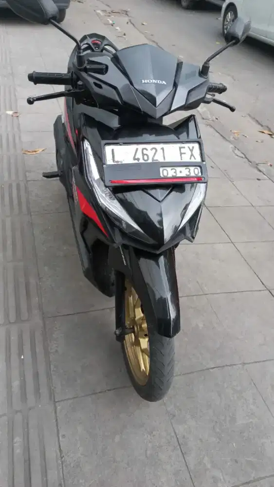 Vario 125 iss th 2015 mulus pool pjk baru plat 2030