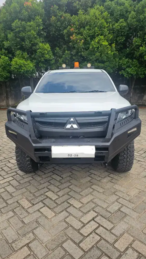 Mitsubishi TRITON HDX, 2022