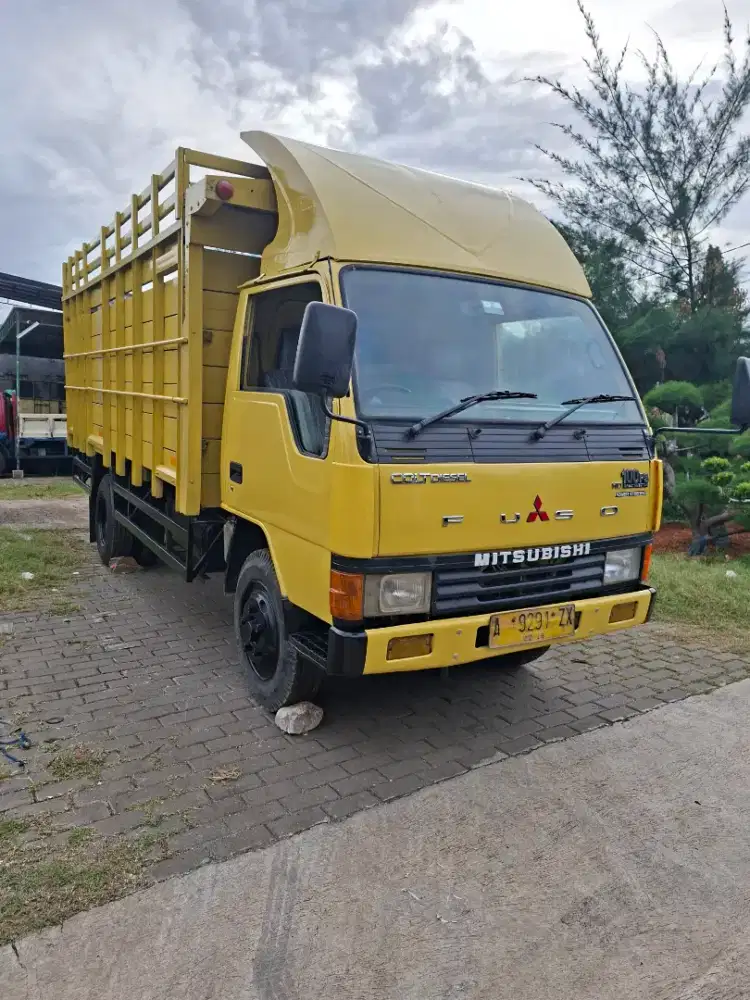 Mitsubishi Colt Diesel.HD.power Stering FE.334.CDD.Bak Central .Topi