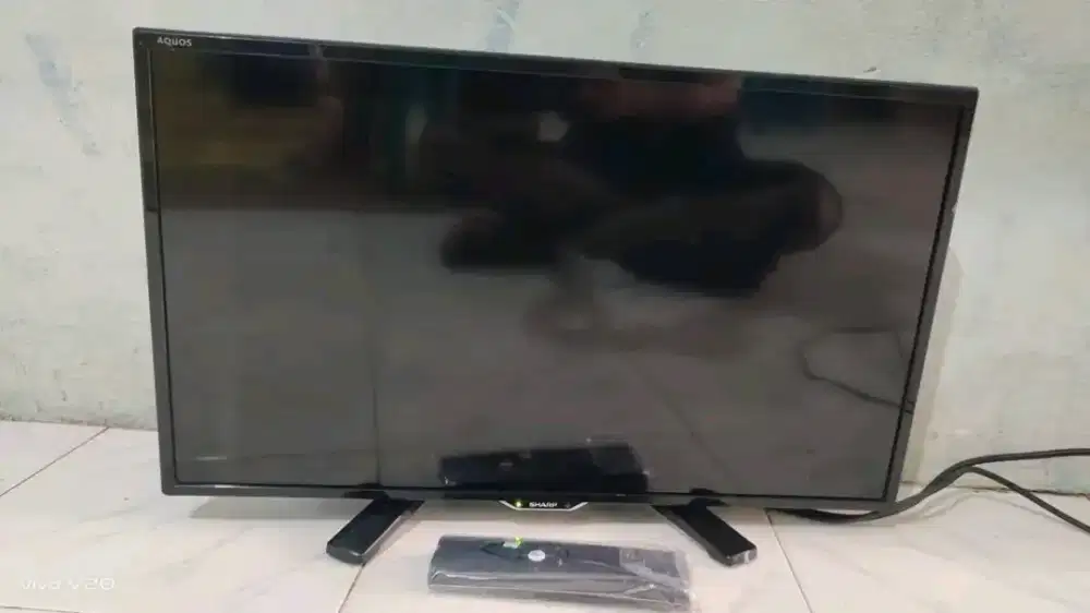TV LED SHARP 24 INCH MASIH ANALOG