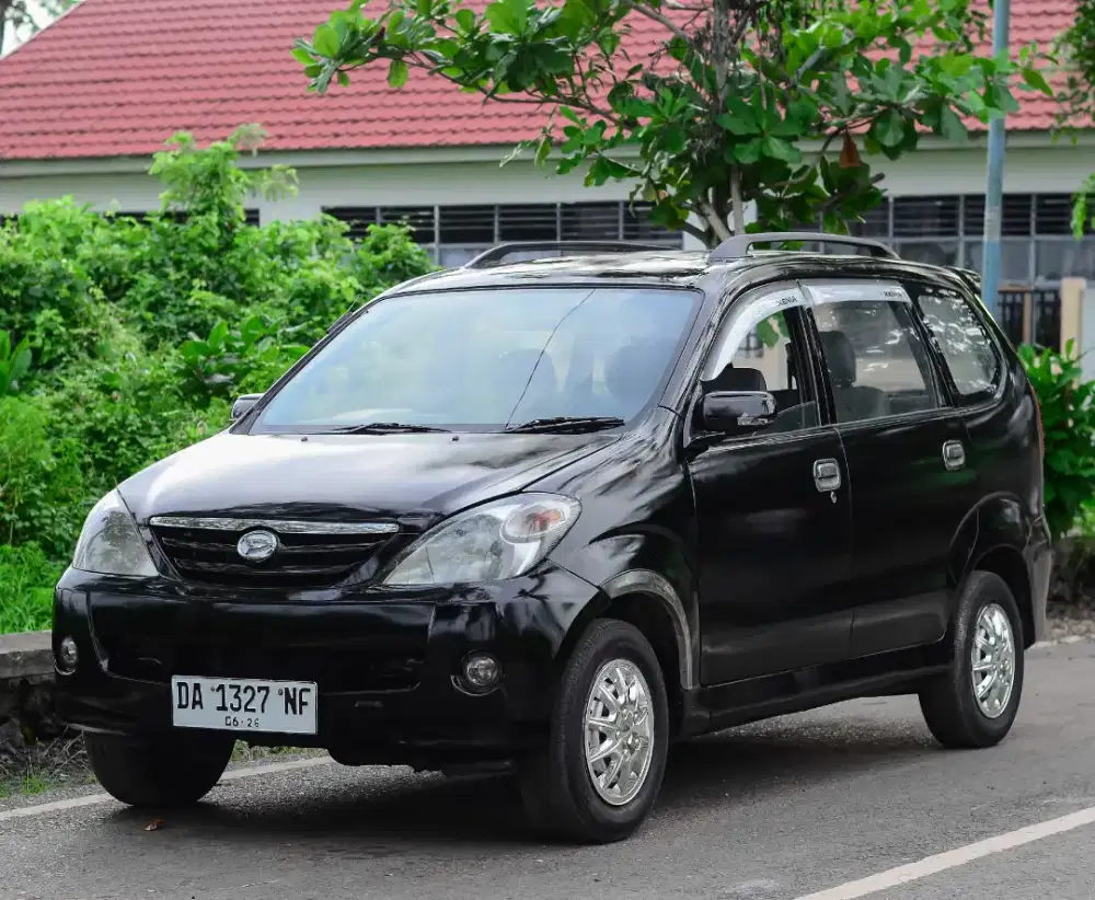 Daihatsu Xenia tipe Xi 1,3 (manual)