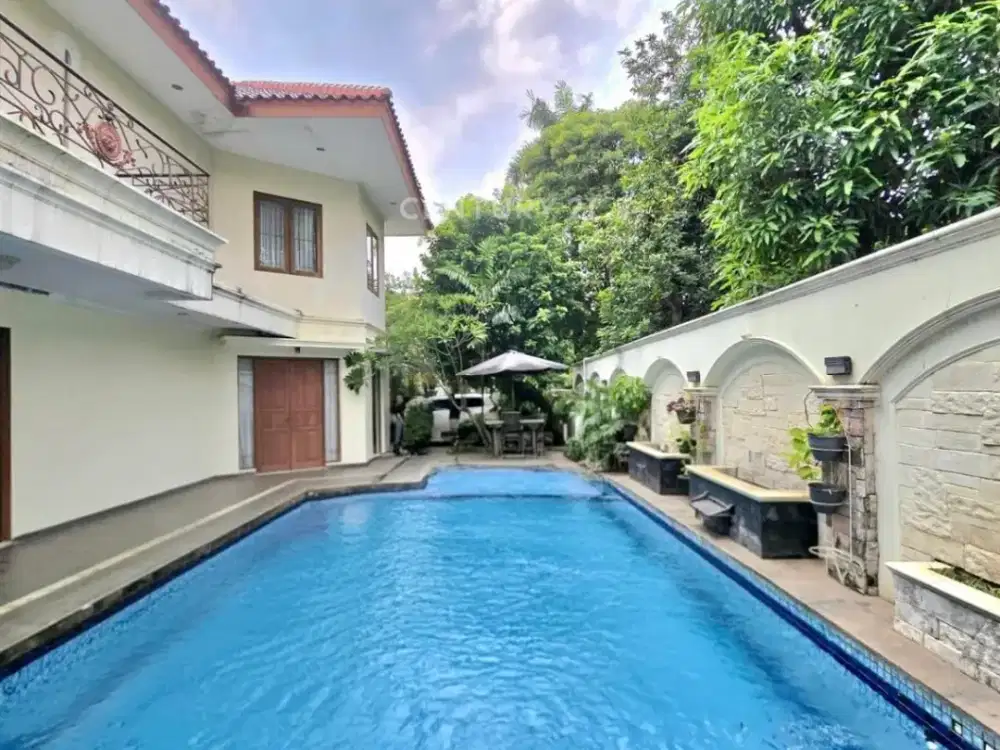 Dijual Rumah Hook Pondok Indah Ada Swimming Pool
