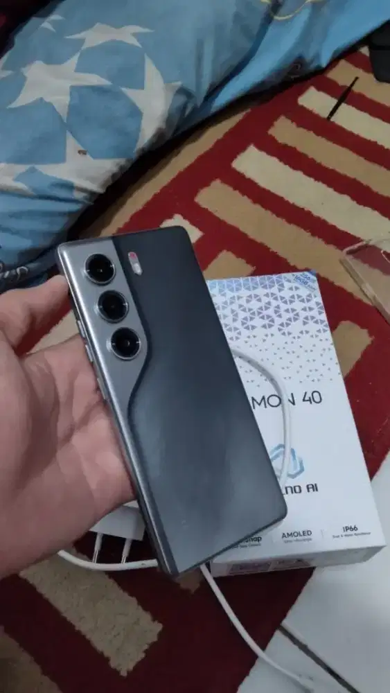 Tecno camon 40 8/256 fullset baru sebulan pakai