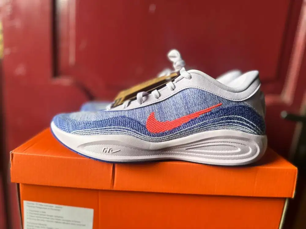 Nike GT Hustle Academy Original size 46