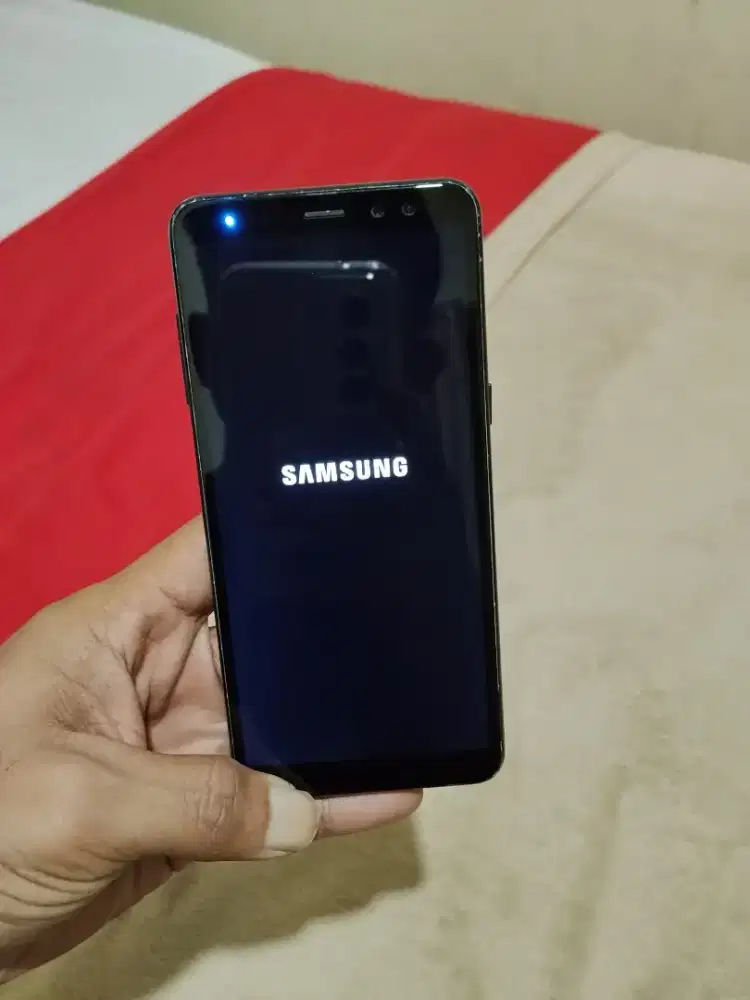 Samsung A8 2018 4/32 normal