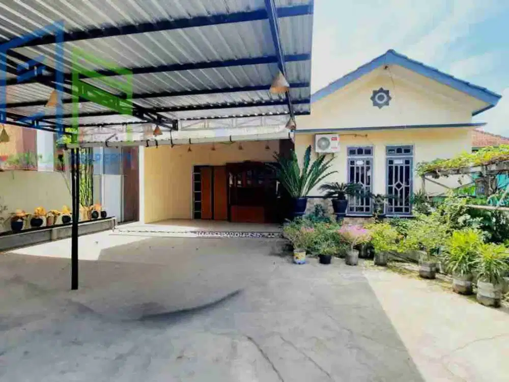 Rumah Bagus Luas Hawa Sejuk di Teras Byl