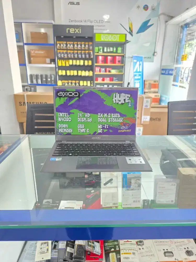 LAPTOP AXIOO  HYPE1 CELERON N4020