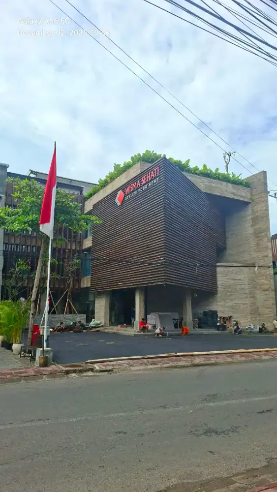 SPG untuk Showroom Keramik dan Sanitary,komisi besar 2% dari penjualan