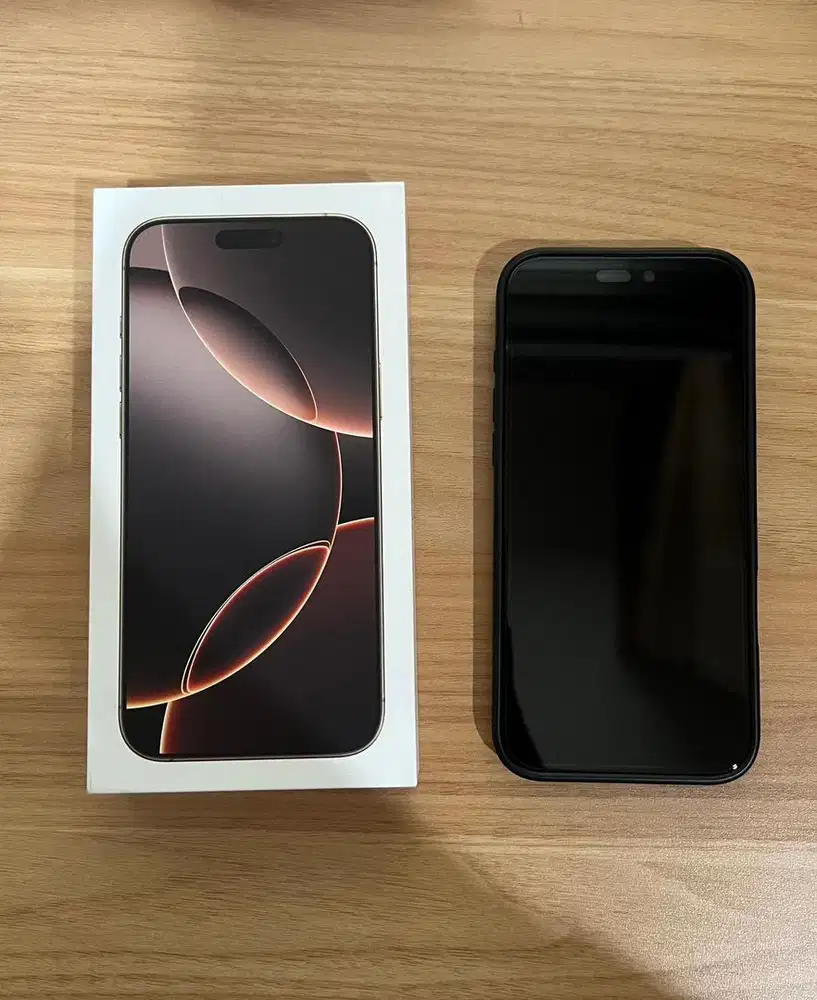 iPhone 16 Pro Max 512GB White Titanium