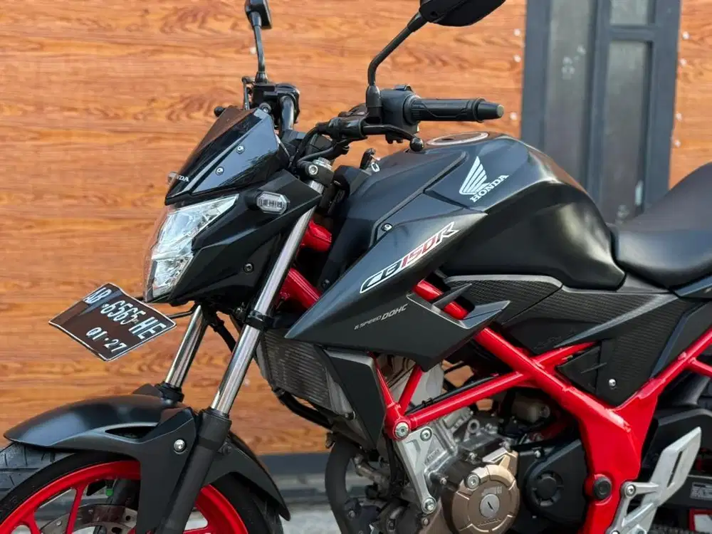 Cb150r 2017 km 7000 seperti baru