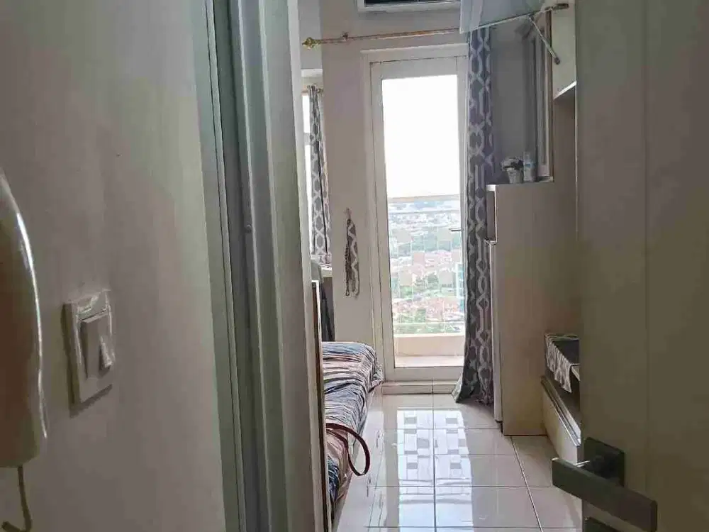 sewa studio full furnished mewah apartemen springlake Summarecon Bekasi utara