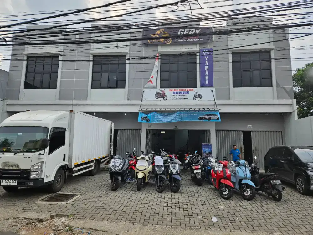 Dicari Sales Counter/Admin Marketing khusus u online Showroom Motor