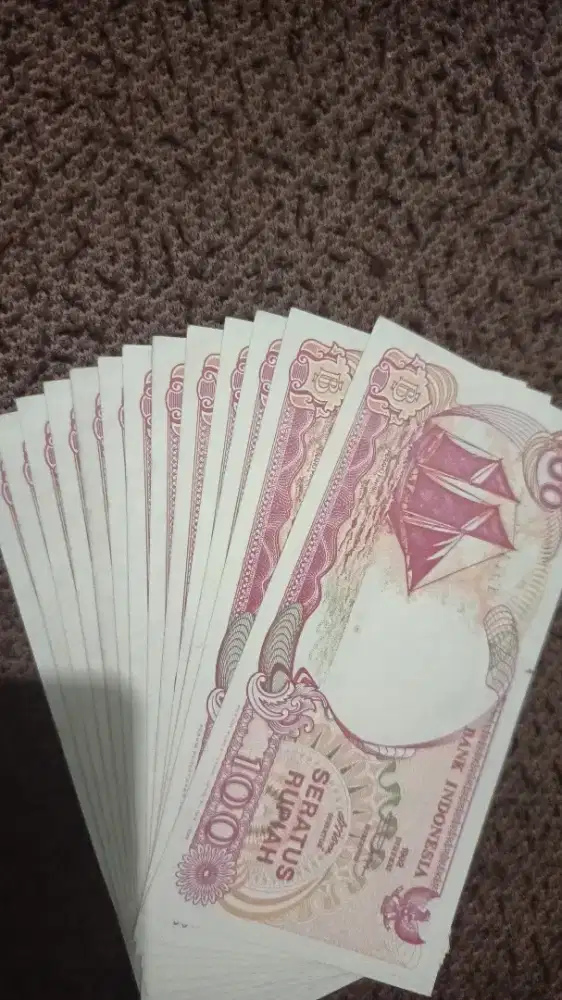 Borong semua ada 13 lembar masih baru / buat koleksi