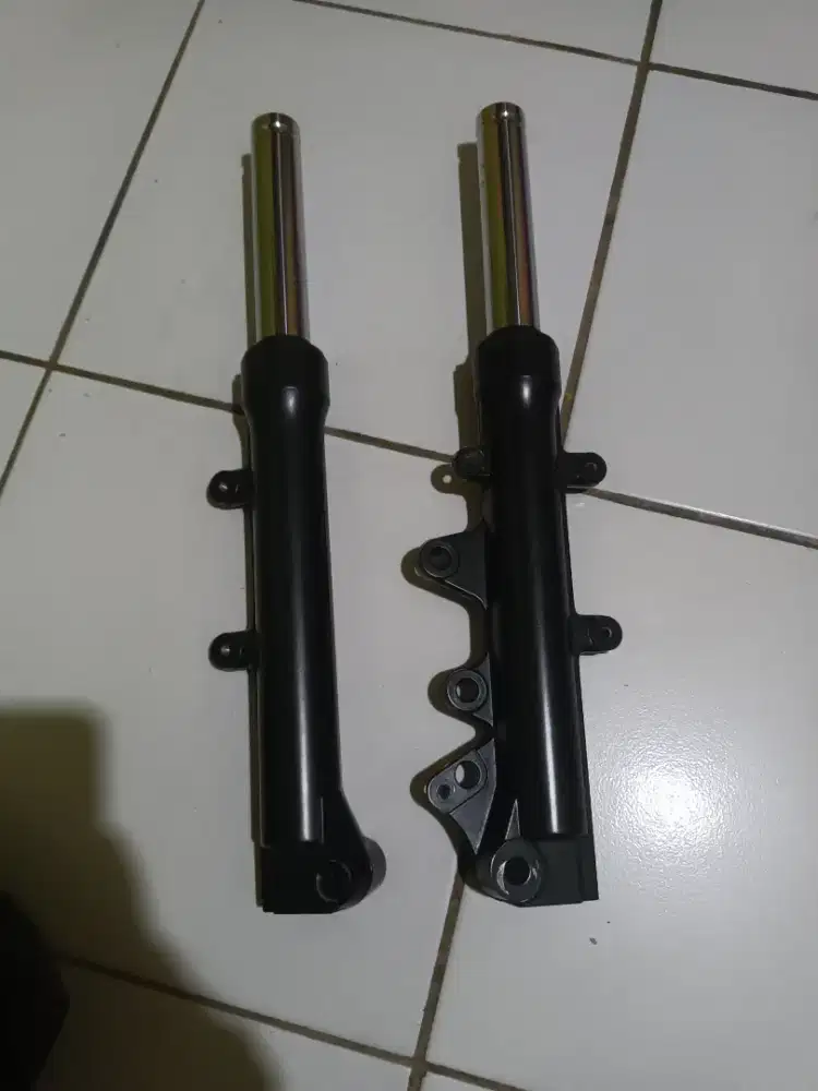 Satu set shocbraker depan belakang nmax turbo