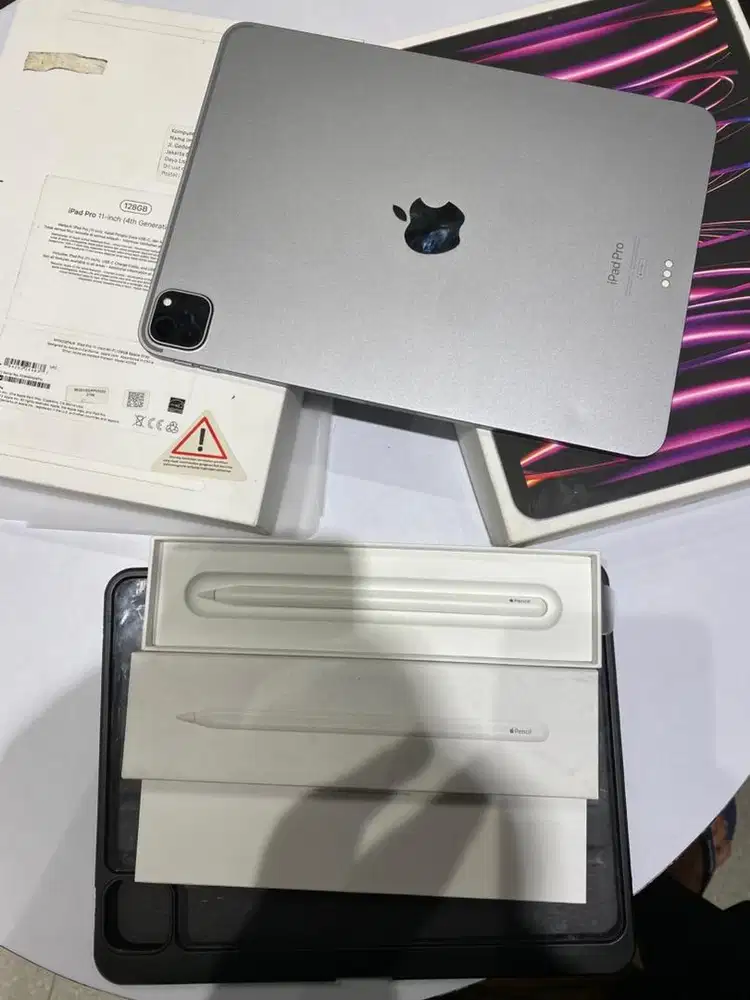 IPAD Pro M2 11-inch , Space Grey , 128GB IBox Wifi Only + Pencil Gen 2