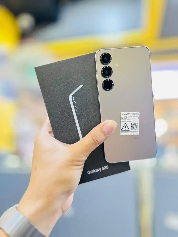 Samsung S25 12/256 Full original