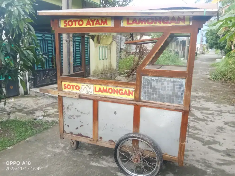 Gerobak kayu jati