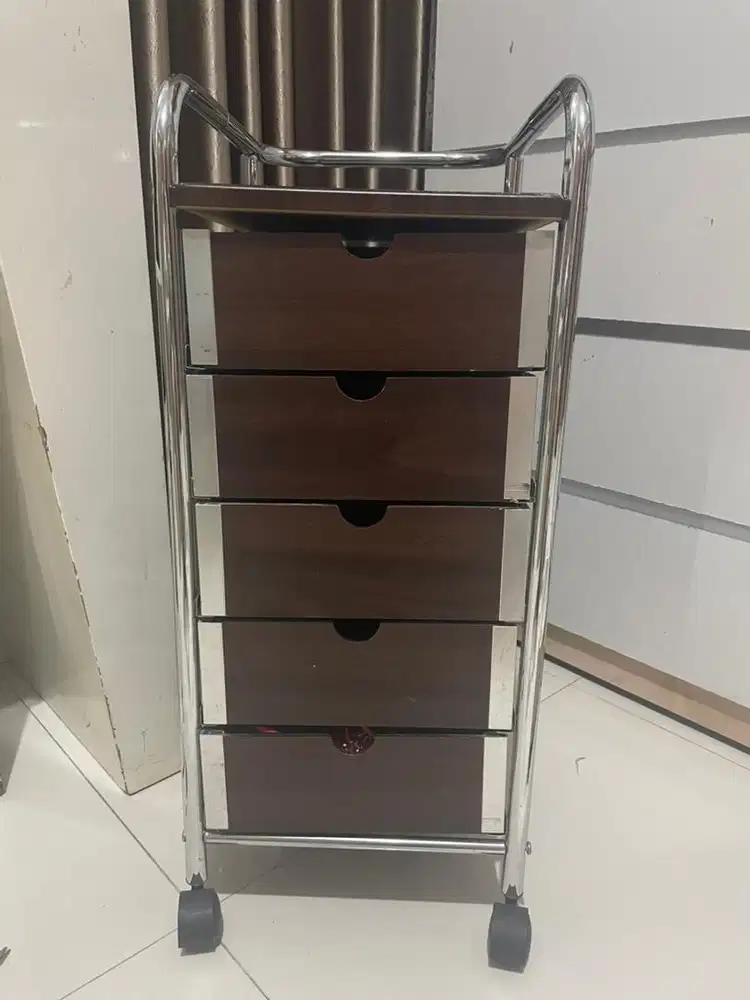 Rak susun serbaguna Informa, Rak susun alat make up!!300.3