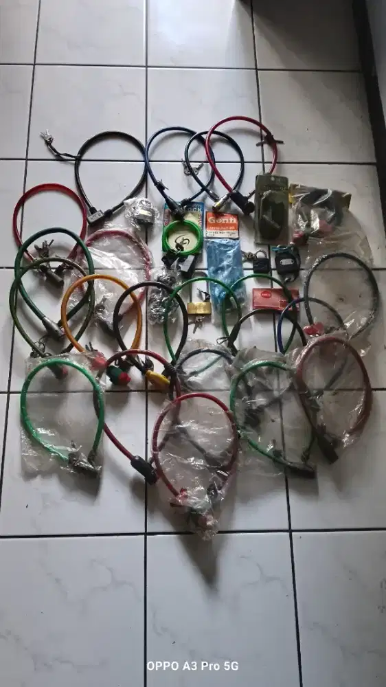 Gembok sepeda  dan sepedamotor