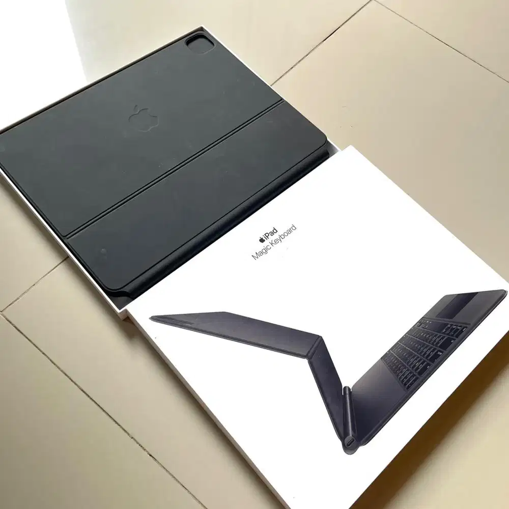 Magic KeyBoard iPad pro 12.9 gen 6, gen 5, gen 4, gen 3, dan gen 2