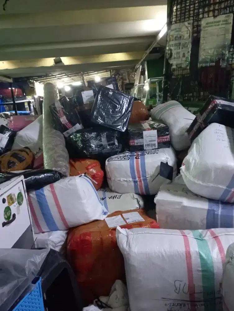 Kurir untuk wilayah tanah abang wajib mempunyai motor