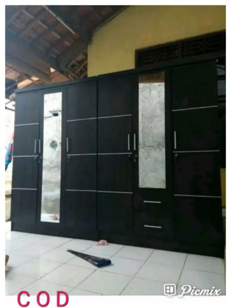 Lemari 3 Pintu / Kombinasi Cermin