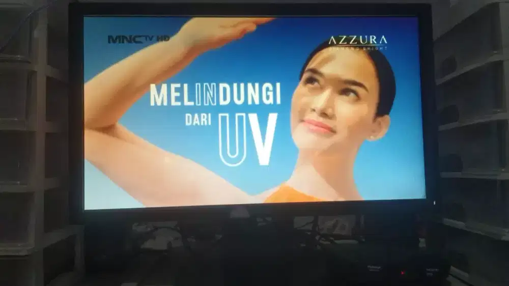 Monitor LED 20 inci merk DELL + STB Tanaka