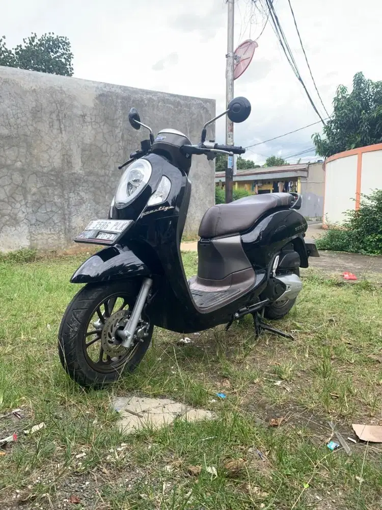 Jual motor scopy thn 2022 ss lengkap pajak hidup