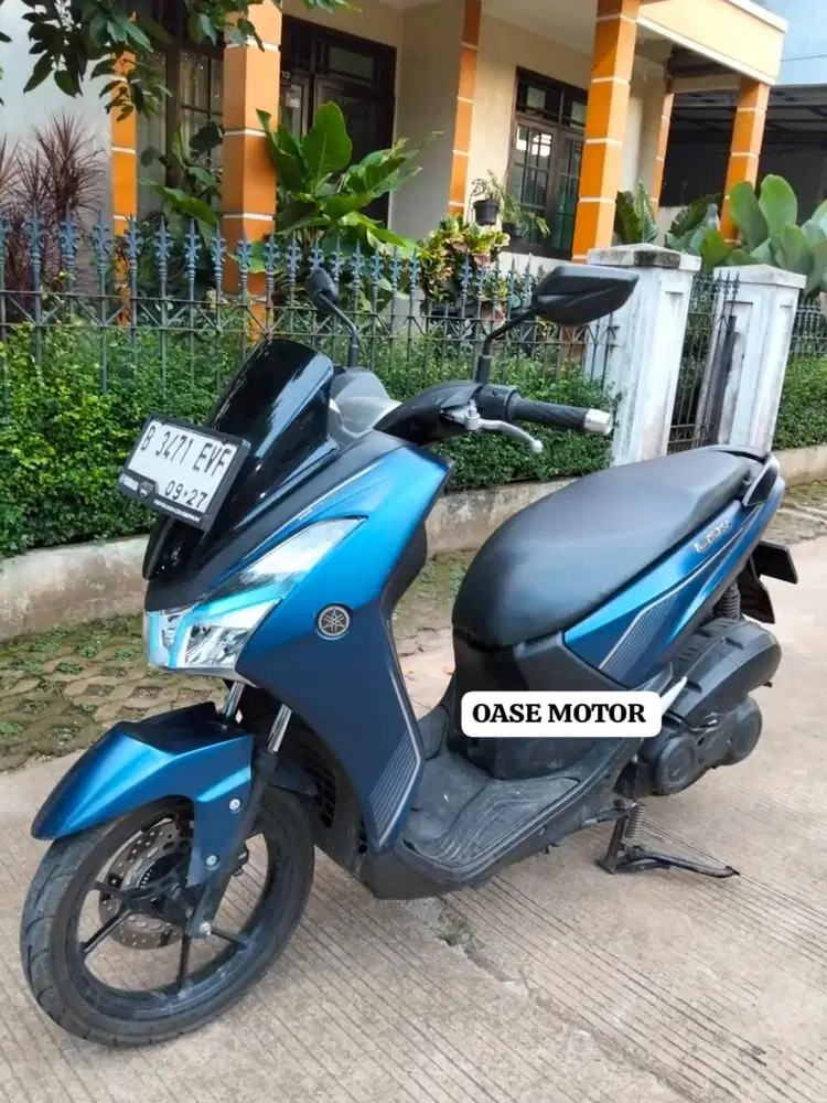 (B) Yamaha Lexi 125cc tahun 2022