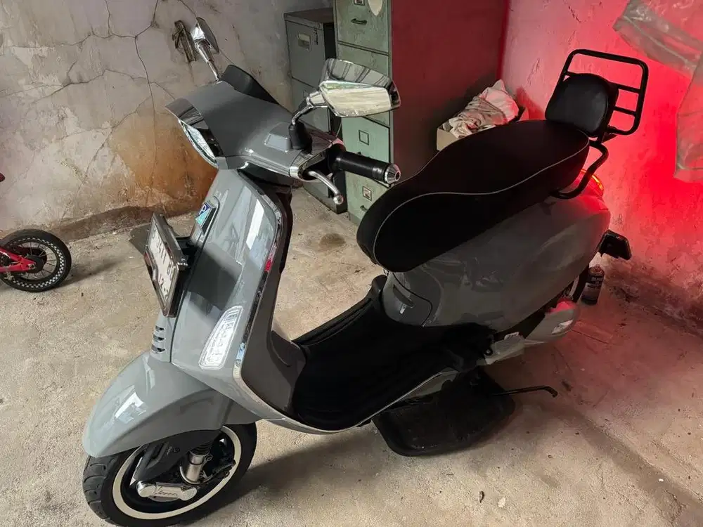 Di Jual Vespa Sprint S 2024
