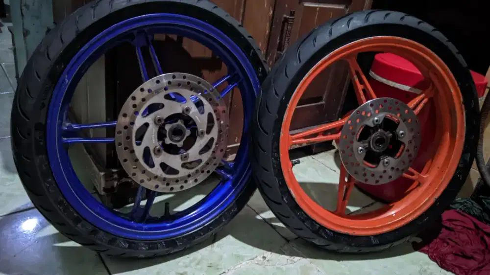 Ban Velg Jupiter MX