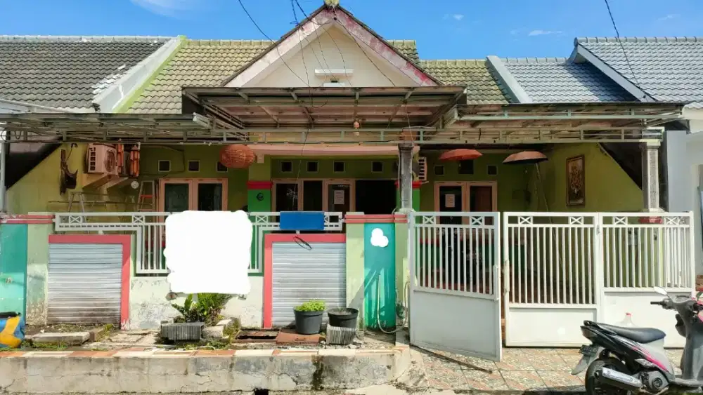 RUMAH SIAP HUNI LOKASI STRATEGIS PERUM GRAND DELTASARI WARU SIDOARJO