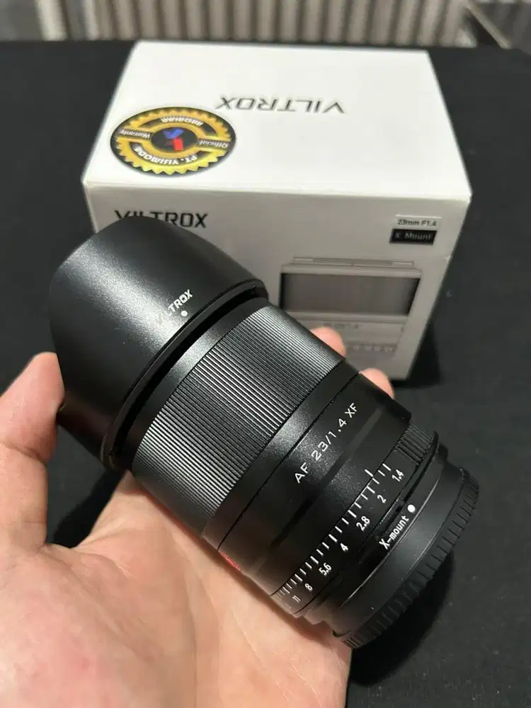 Lensa Viltrox AF 23mm f1.4 STM Fullset Box Mulus