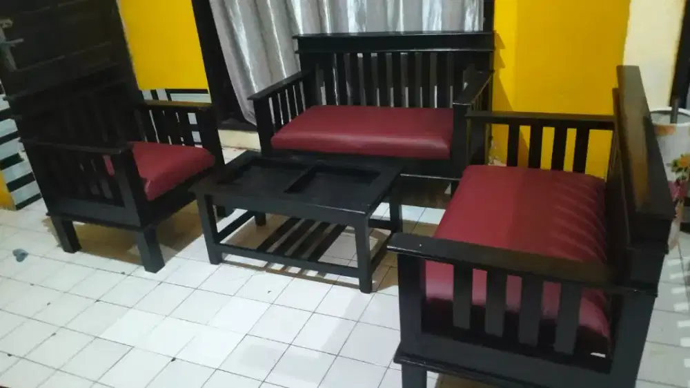 Jual murah 1 set kursi jati minimalis