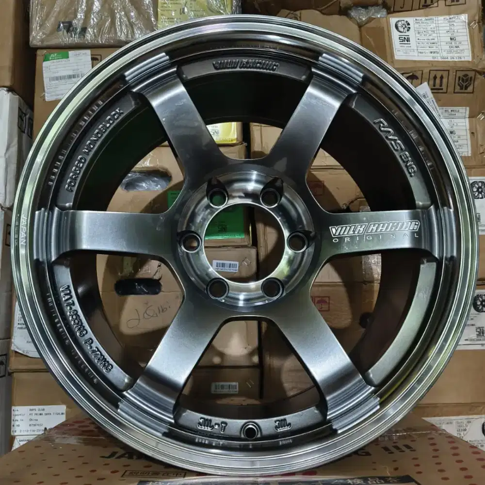 Te37 ring 18 pcd 6x139 lebar 9 et 0 fortuner pajero dll